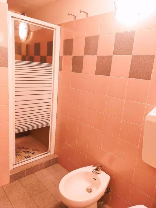 Pradalunga Cute Little Flat With View, 20 Mins To Bgy Airport 아파트 외부 사진