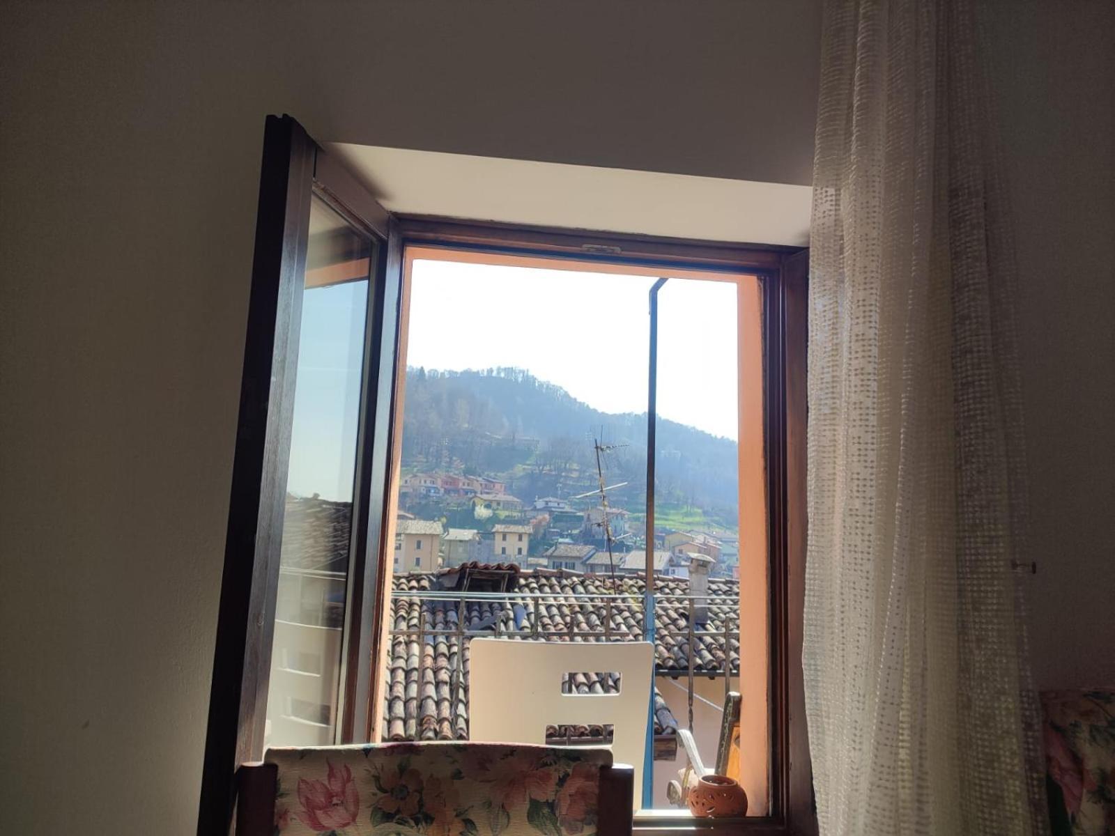 Pradalunga Cute Little Flat With View, 20 Mins To Bgy Airport 아파트 외부 사진